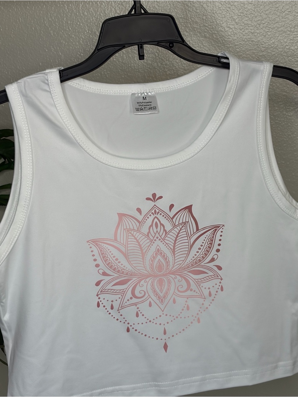 White Pink Lotus Mandala Cropped Tank Top Size M Yoga Festival - Picture 2 of 4
